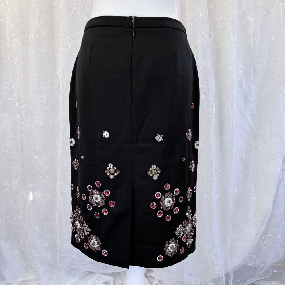 White House Black Market Beaded Floral Pencil Skirt Black Wool Blend Size 4 - Picture 3 of 8